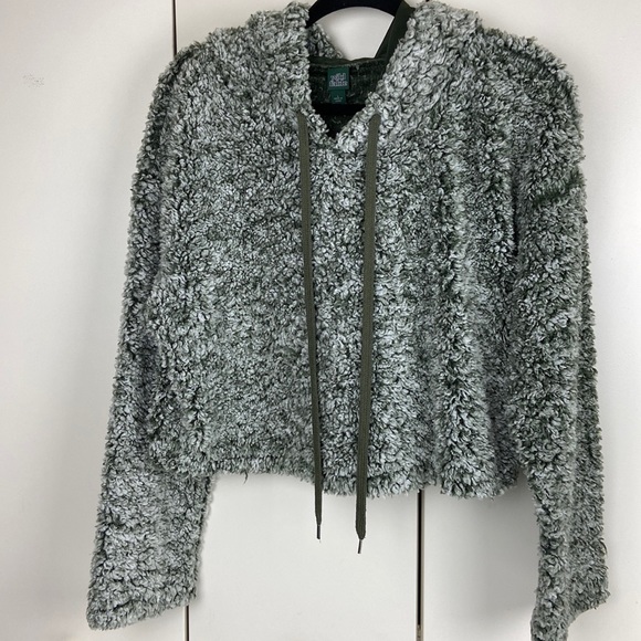 Wild Fable Cropped Furry Hoodie - Picture 1 of 6